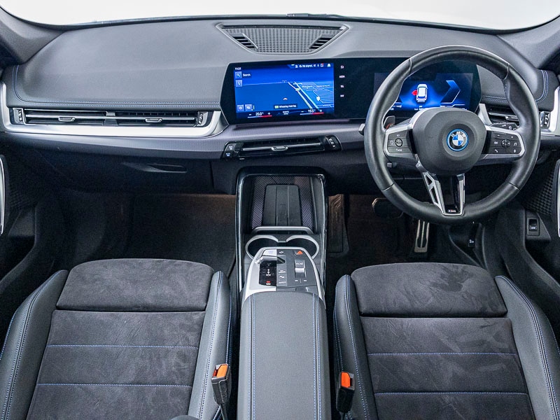 Used BMW iX1 2023 for sale - 76387810: Photo 2