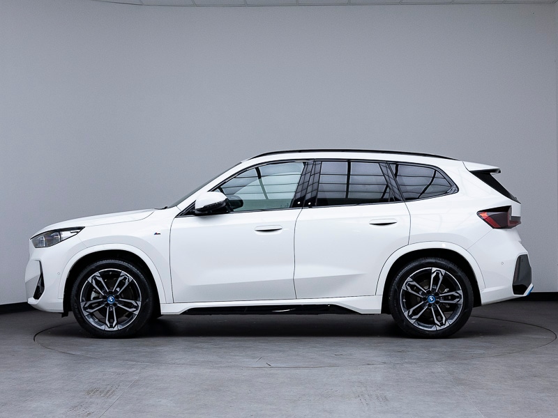 Used BMW iX1 2023 for sale - 76387810: Photo 4