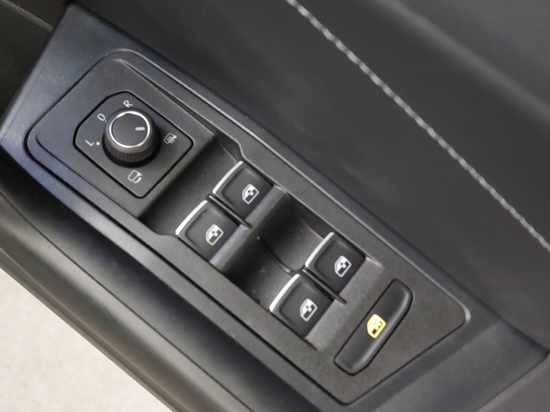 Used Volkswagen T-Roc 2025 for sale - 77108088: Photo 13