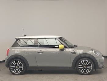 Used MINI Hatch 2021 for sale - 78374106: Photo