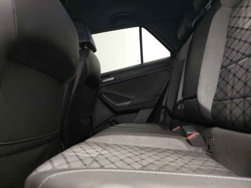 Used Volkswagen T-Roc 2023 for sale - 77736419: Photo 6
