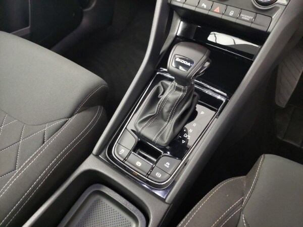 Used Skoda Karoq 2024 for sale - 74293357: Photo 15