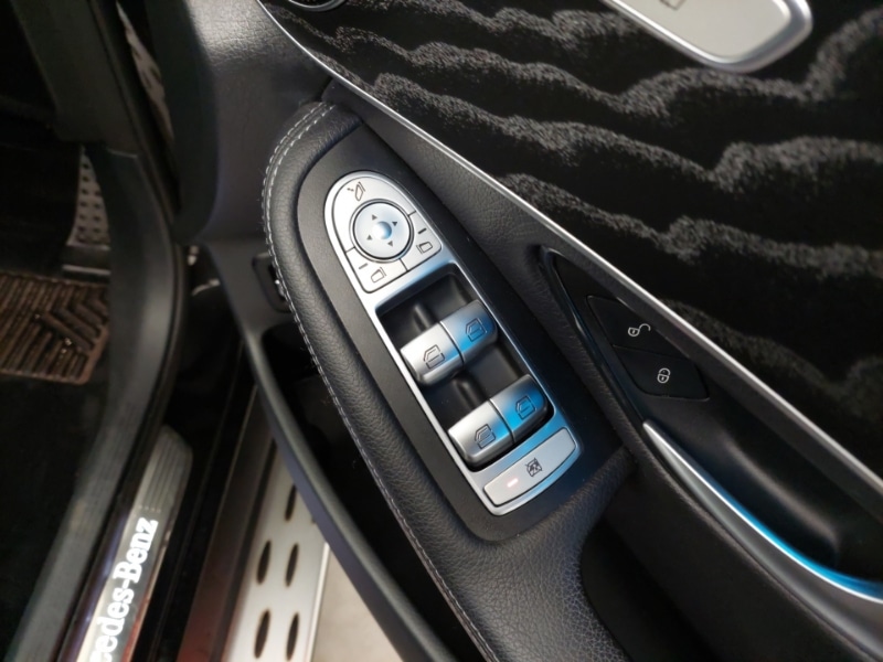 Used Mercedes-Benz GLC 2019 for sale - 77004827: Photo 12