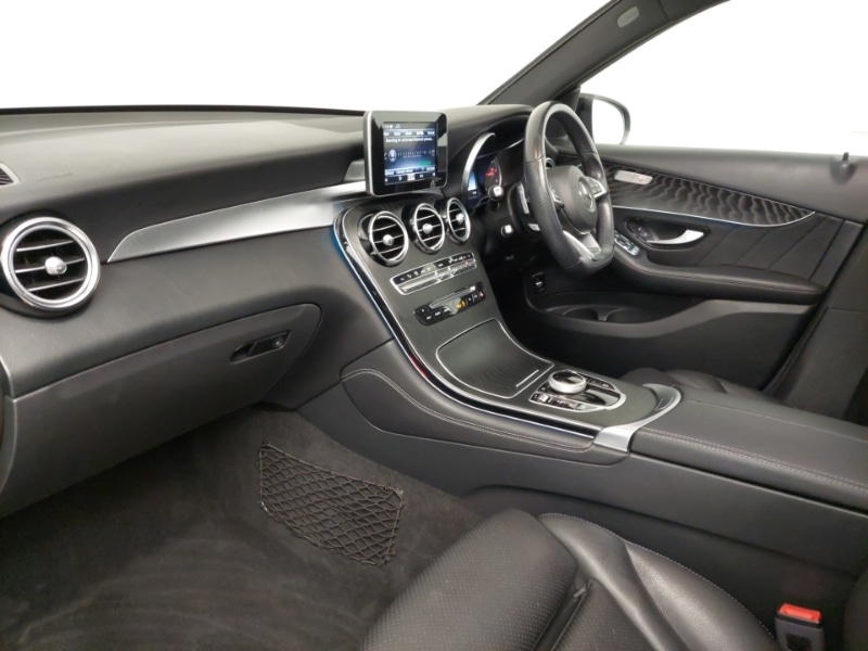 Used Mercedes-Benz GLC 2019 for sale - 77004827: Photo 5