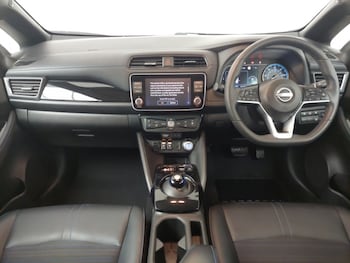 Used Nissan Leaf 2022 for sale - 77235014: Photo