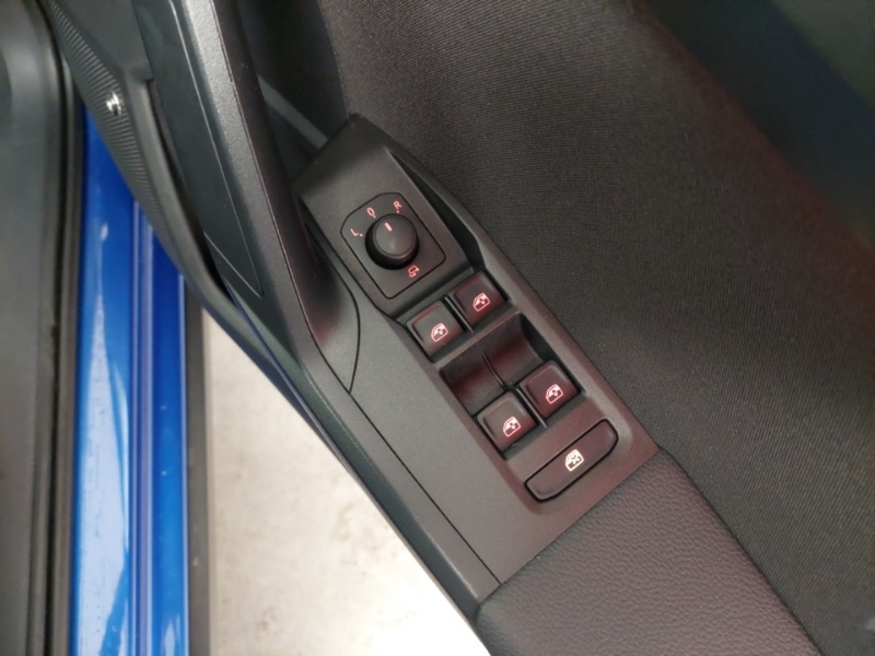 Used SEAT Arona 2024 for sale - 76771575: Photo 12