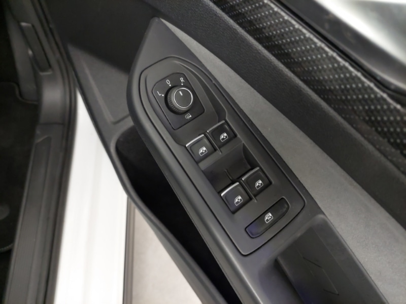 Used Volkswagen Golf 2023 for sale - 76897714: Photo 12