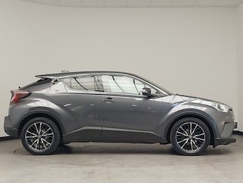 Used Toyota C-HR 2019 for sale - 77907944: Photo