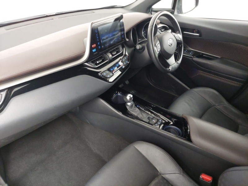 Used Toyota C-HR 2019 for sale - 77907944: Photo 5