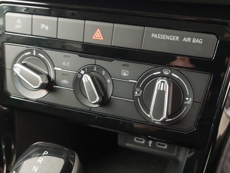 Used Volkswagen T-Cross 2023 for sale - 77933027: Photo 15