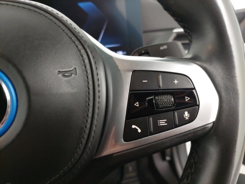 Used BMW i4 2022 for sale - 77689847: Photo 13