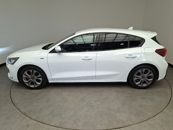 Used Ford Focus 2023 for sale - 78853611: Photo