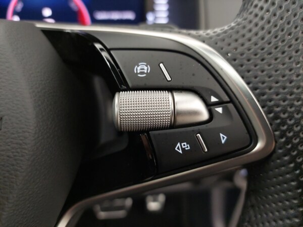 Used Skoda Karoq 2024 for sale - 75718773: Photo 13