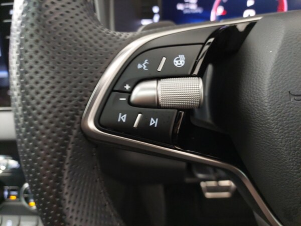 Used Skoda Karoq 2024 for sale - 75718773: Photo 14