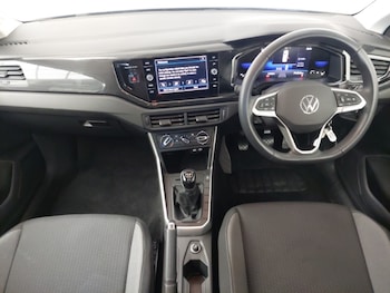 Used Volkswagen Polo 2023 for sale - 75576627: Photo