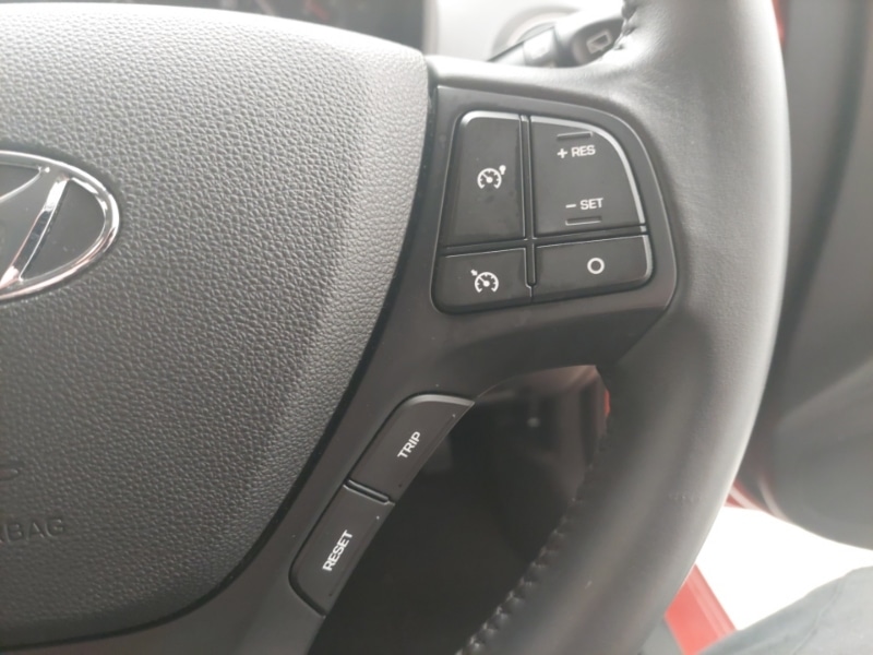 Used Hyundai i10 2018 for sale - 77414304: Photo 14