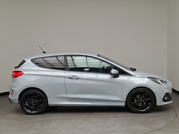 Used Ford Fiesta 2018 for sale - 79131316: Photo