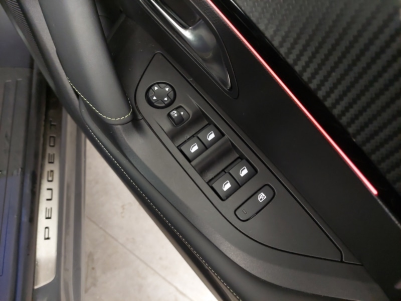 Used Peugeot 2008 2024 for sale - 77214110: Photo 12