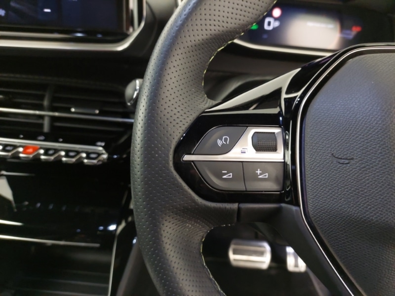 Used Peugeot 2008 2024 for sale - 77214110: Photo 14