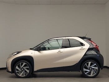 Used Toyota Aygo X 2023 for sale - 77948181: Photo