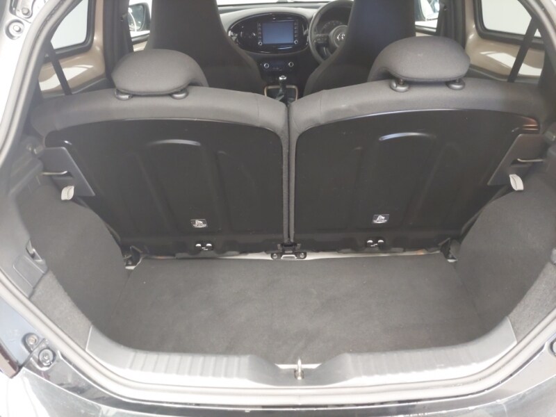 Used Toyota Aygo X 2023 for sale - 77948181: Photo 8