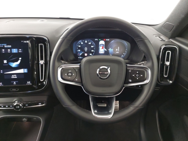 Used Volvo XC40 2022 for sale - 76071302: Photo 10