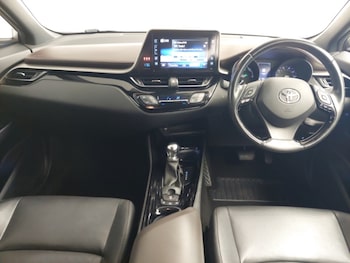 Used Toyota C-HR 2019 for sale - 78441771: Photo