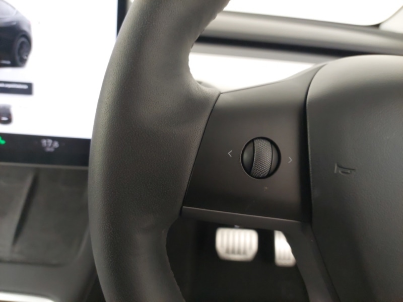 Used Tesla Model Y 2024 for sale - 77010845: Photo 15