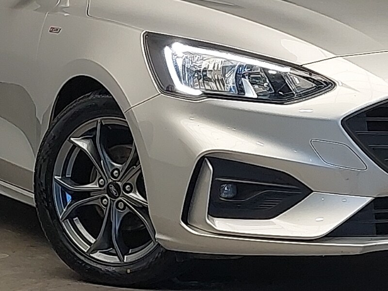 Used Ford Focus 2019 for sale - 78093943: Photo 9