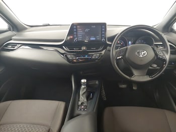 Used Toyota C-HR 2023 for sale - 78425279: Photo