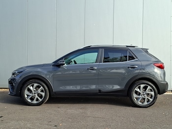 Used Kia Stonic 2023 for sale - 79310932: Photo