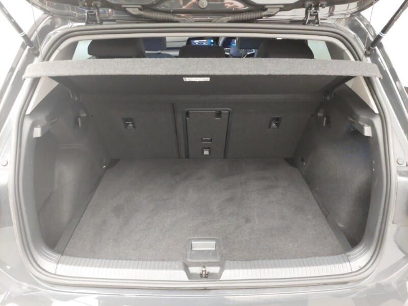 Used Volkswagen Golf 2023 for sale - 77569220: Photo 8