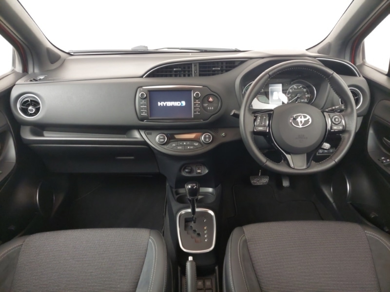 Used Toyota Yaris 2019 for sale - 77518255: Photo 2