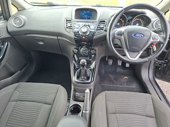 Used Ford Fiesta 2014 for sale - 79440270: Photo