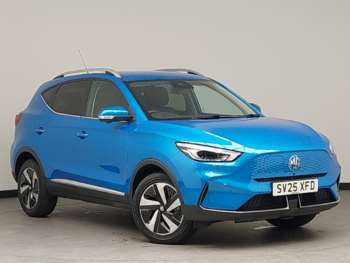 2025 - 130kW Trophy Connect EV 51kWh 5dr Auto