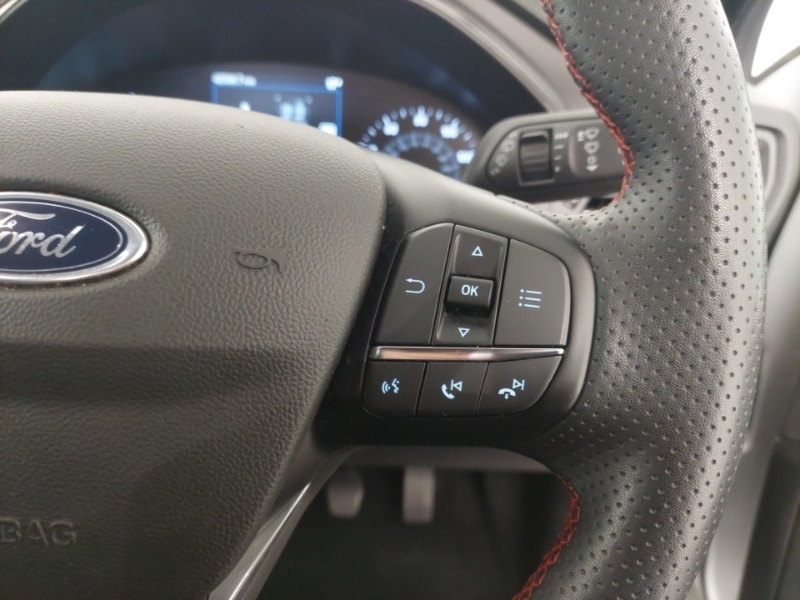 Used Ford Focus 2023 for sale - 77630195: Photo 13