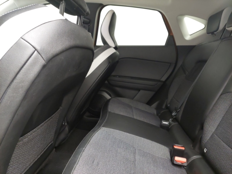 Used Renault Captur 2022 for sale - 76713748: Photo 6