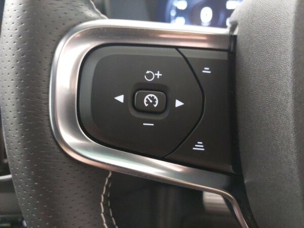 Used Volvo XC40 2020 for sale - 76188143: Photo 18