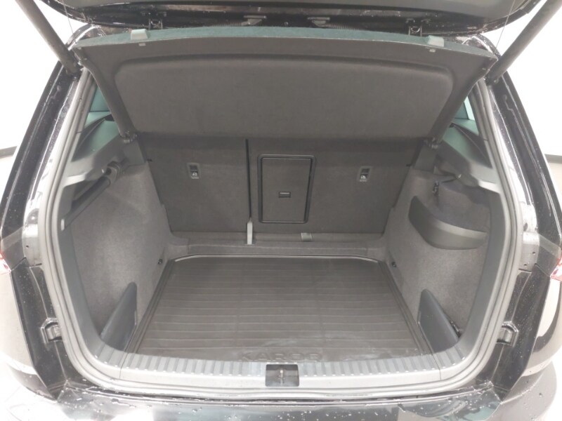 Used Skoda Karoq 2024 for sale - 77652036: Photo 8