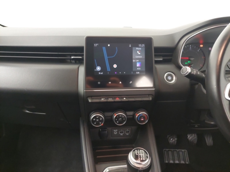 Used Renault Clio 2021 for sale - 76511717: Photo 11