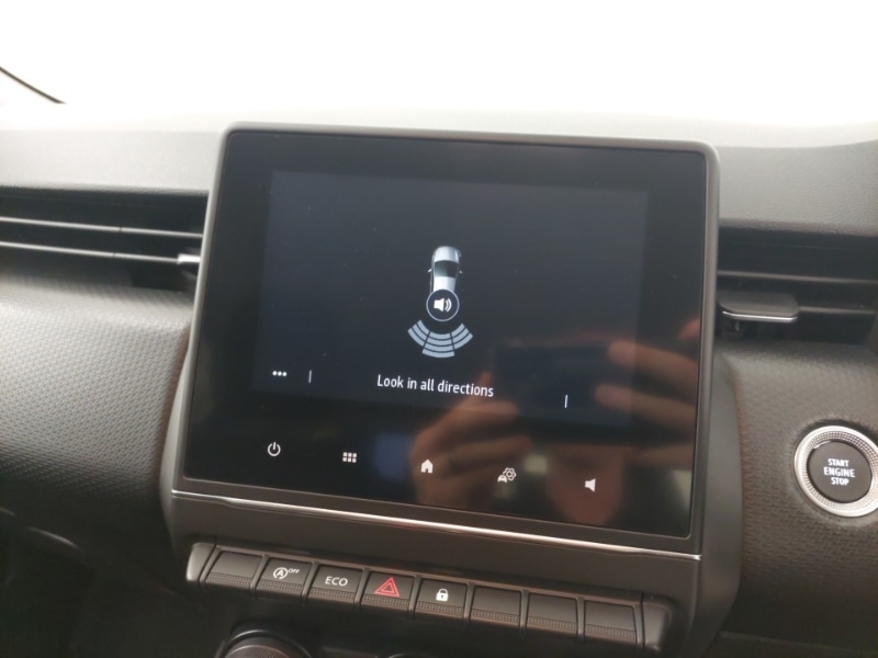 Used Renault Clio 2021 for sale - 76511717: Photo 18