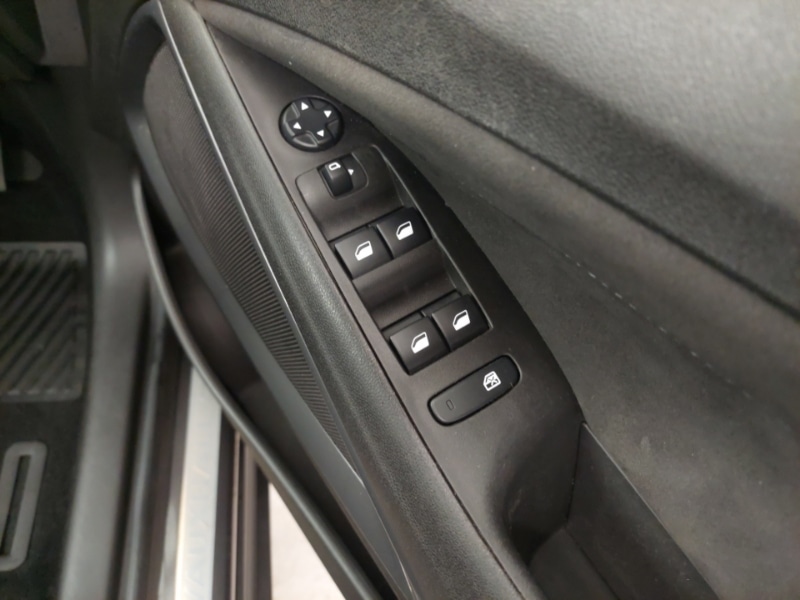 Used Vauxhall Crossland 2022 for sale - 76897715: Photo 12