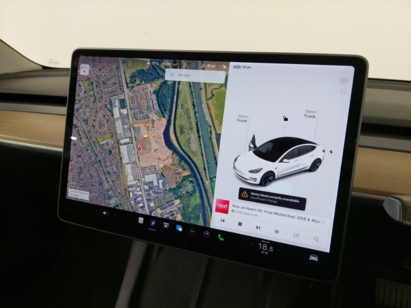 Used Tesla Model 3 2021 for sale - 76134853: Photo 17