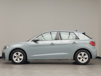 Used Audi A1 2023 for sale - 77669921: Photo