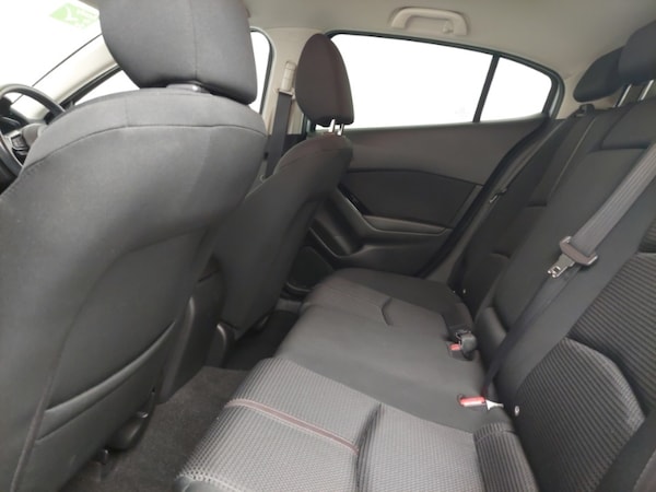 Used Mazda Mazda3 2017 for sale - 76289557: Photo 6