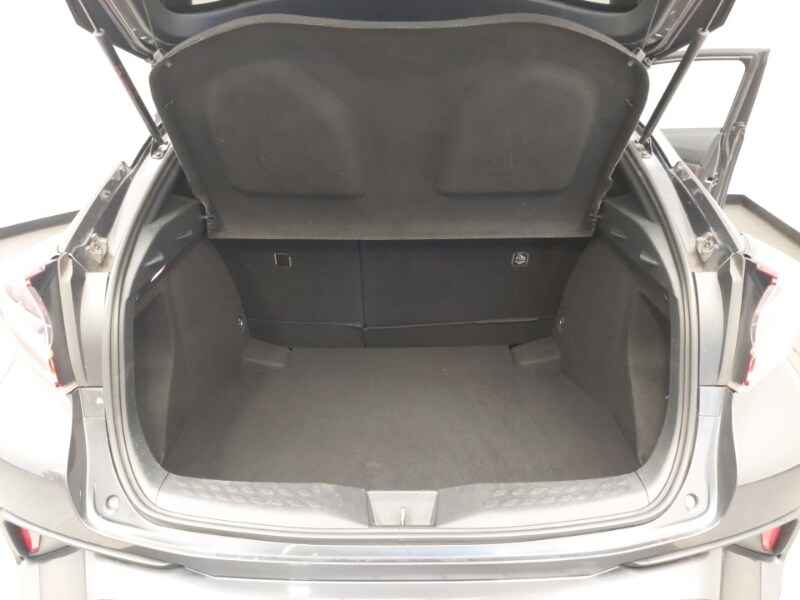 Used Toyota C-HR 2019 for sale - 77874451: Photo 8