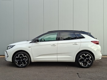 Used Vauxhall Grandland 2023 for sale - 79310921: Photo
