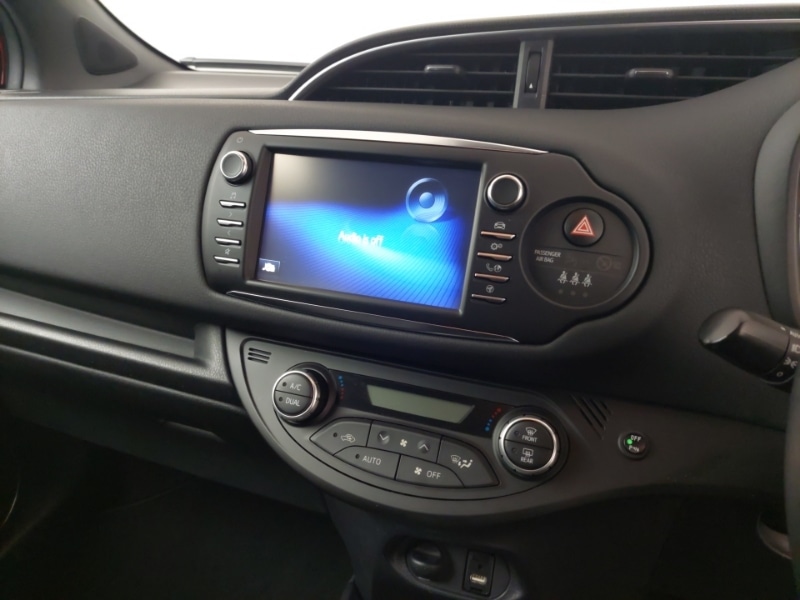 Used Toyota Yaris 2019 for sale - 77874417: Photo 17