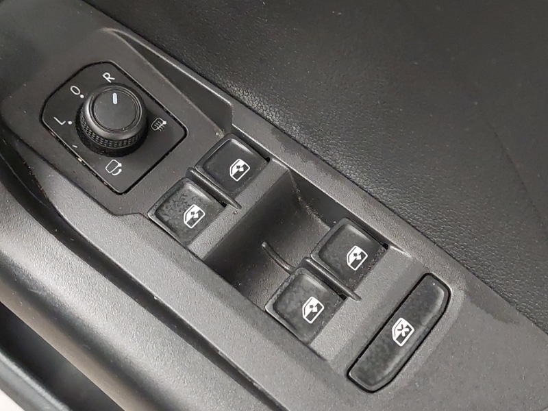 Used Volkswagen T-Cross 2022 for sale - 76343668: Photo 12