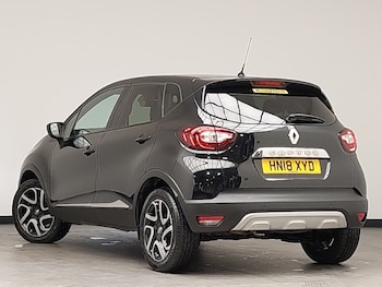 Used Renault Captur 2018 for sale - 76816134: Photo